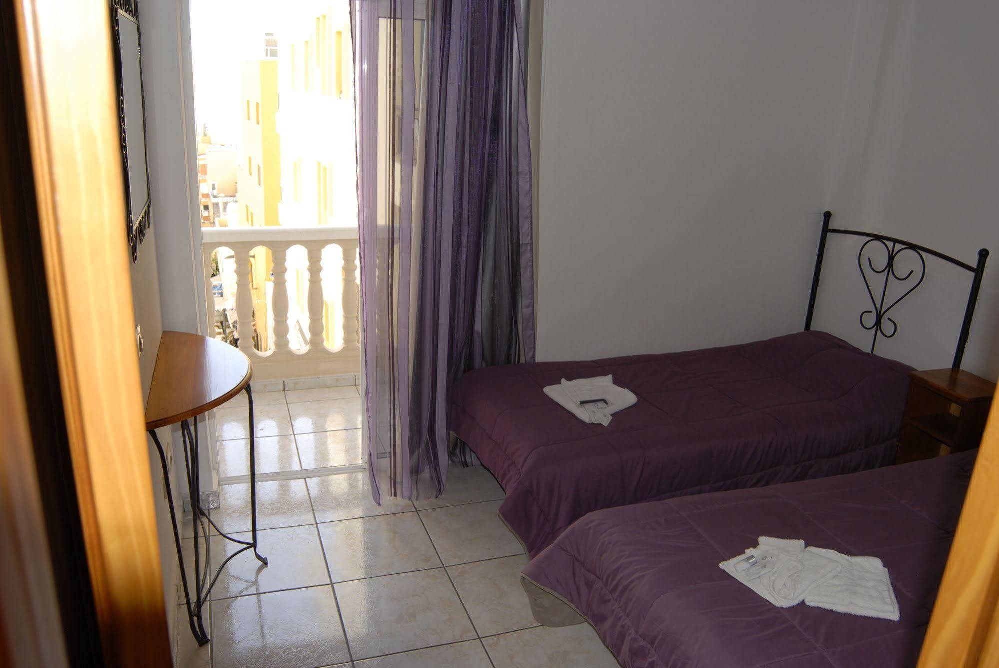 Pension Casa Blanca Los Cristianos  Exterior photo